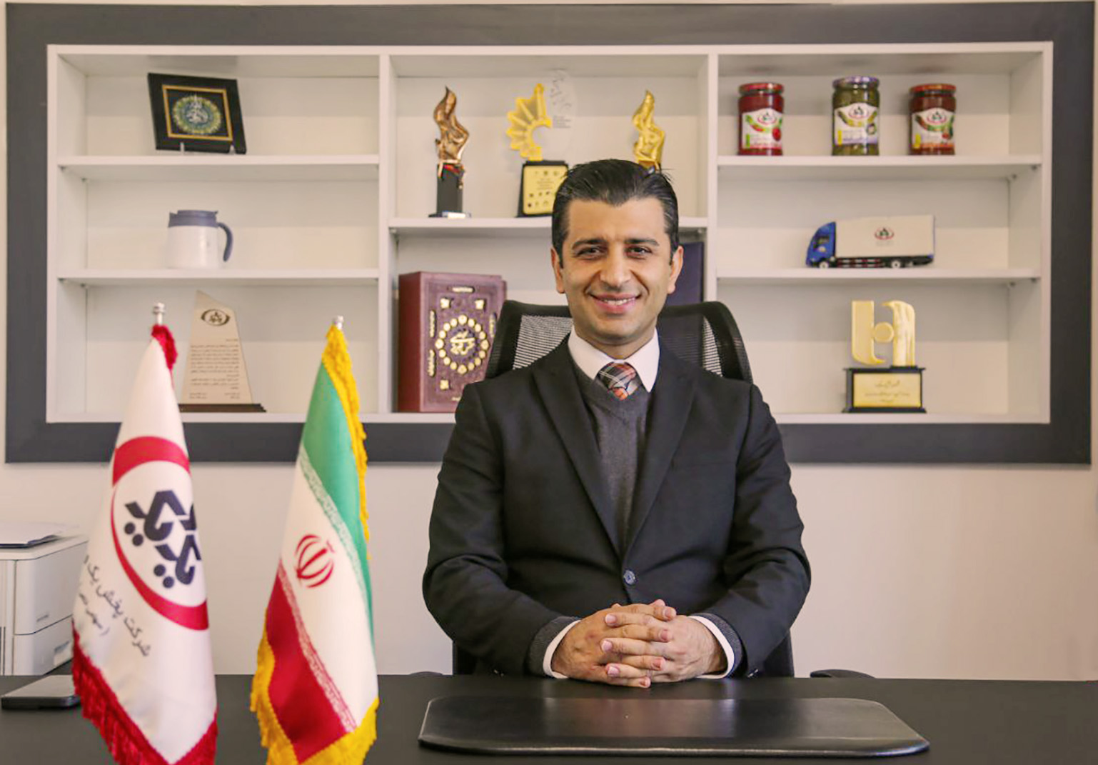 آقای محمد رضا ابراهیمی 